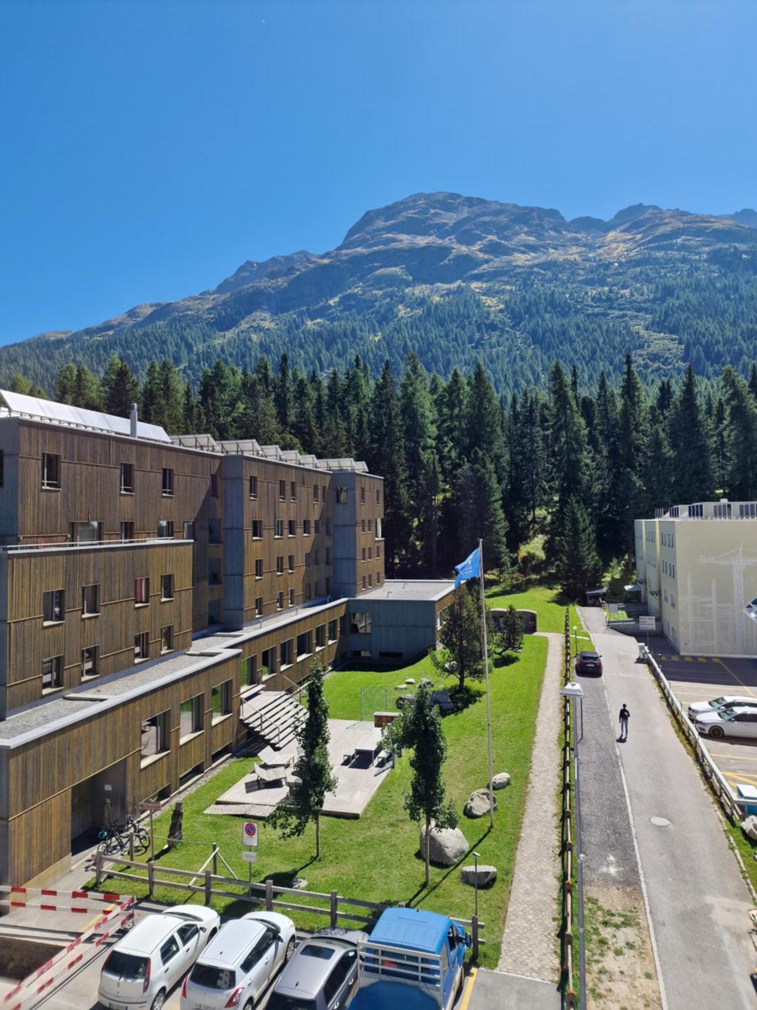 Apartments Flora - Sunflower St Moritz Exterior foto