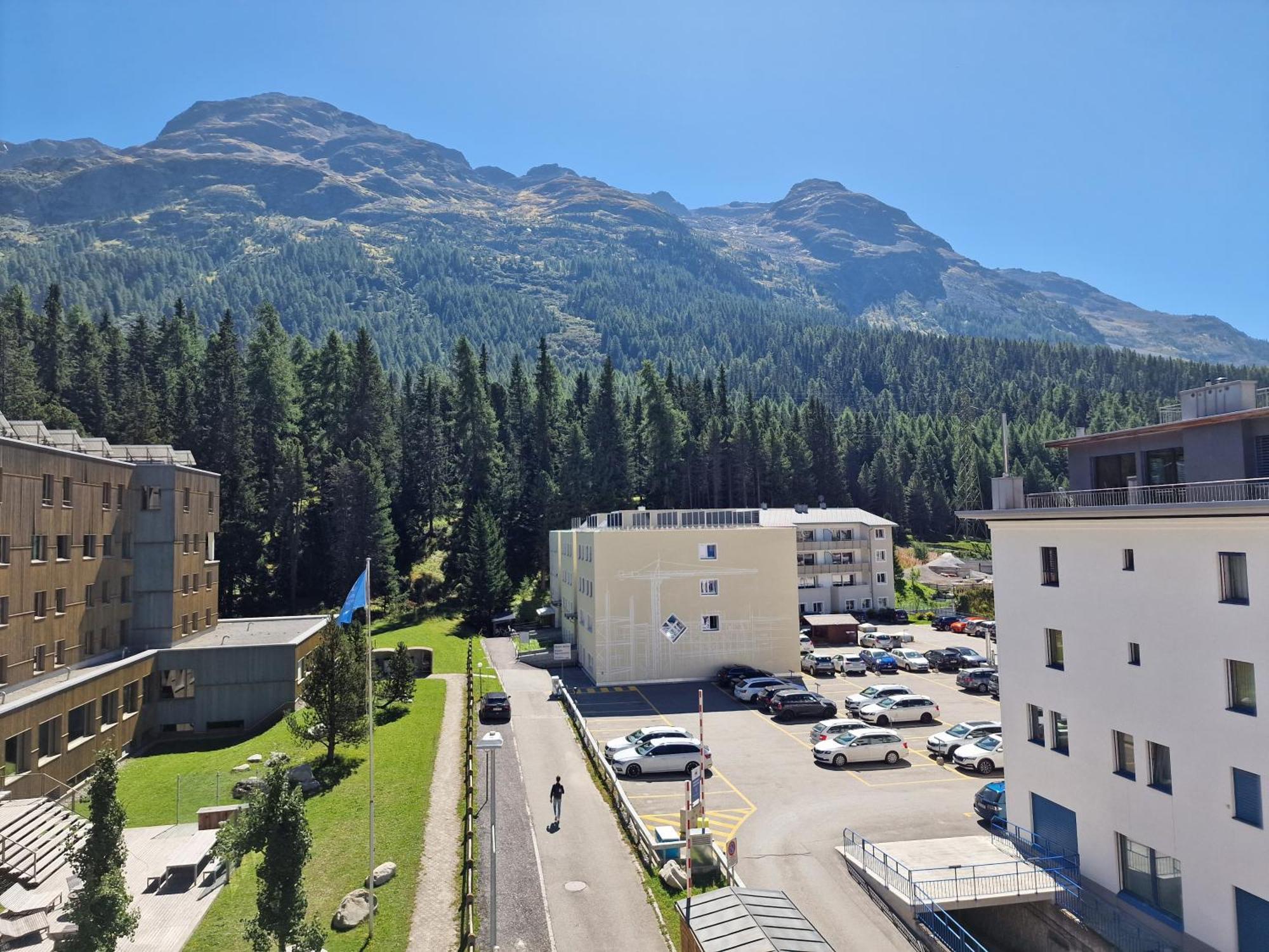 Apartments Flora - Sunflower St Moritz Exterior foto